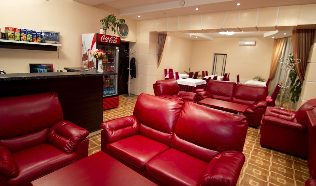 Imperial Hotel Chişinău Extérieur photo