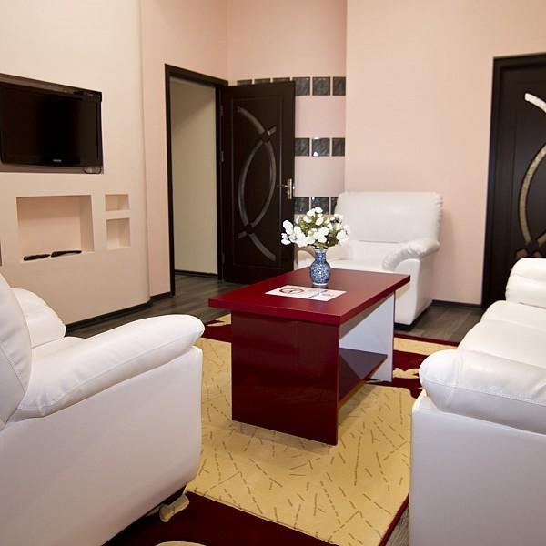 Imperial Hotel Chişinău Extérieur photo